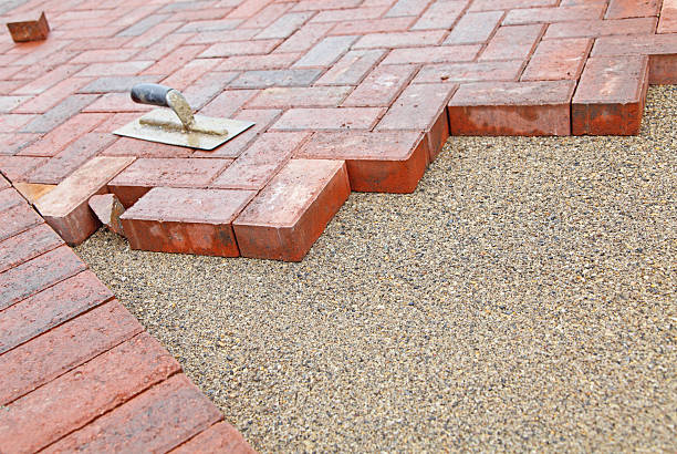 Best Affordable Driveway Paving  in Mount Clemens, MI